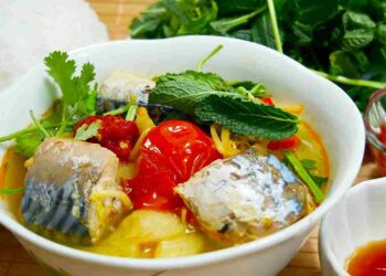 Canh cá nấu chua ai ăn cũng phải mê