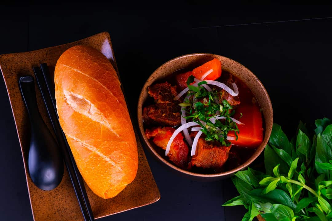 Món bò kho bánh mì là món ăn vừa bổ dưỡng lại vừa ngon miệng