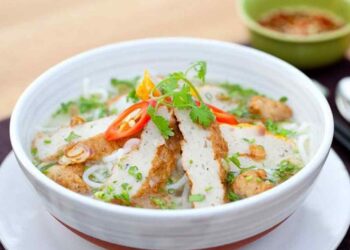 Mẹo thực hiện thành công món bánh canh chả cá