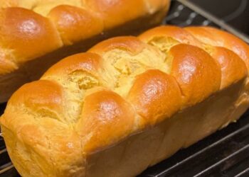 Cách dùng Bánh mì hoa cúc Pháp Harrys Brioche Tressee
