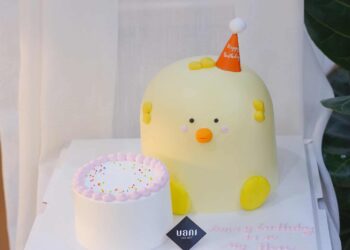 Thứ hai, Không nên đậy kín khi bánh còn nóng